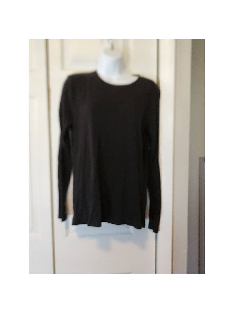Croft &Barrow Black T-shirt